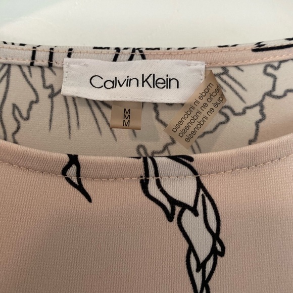 CK Floral Tunic - Picture 2 of 5